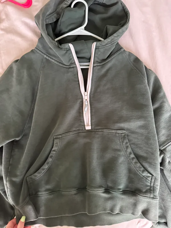 Sweatshirt - Image 3