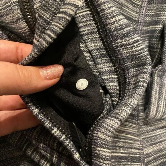 Lululemon Women’s 6 Hoodie Define Jacket Heathered Black White Full‎ Zip Sporty - Image 9