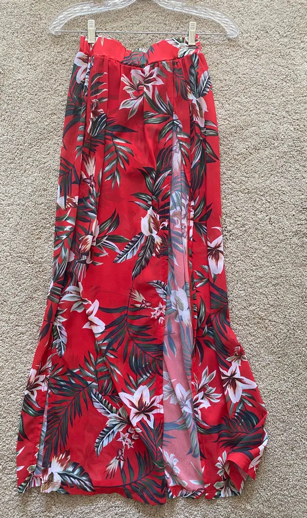 Amazon Skirt Set - Image 3