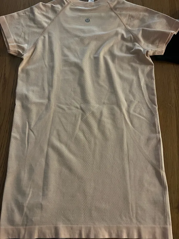 Lululemon Peach Swiftly from the PGA Tour Championship - Image 4
