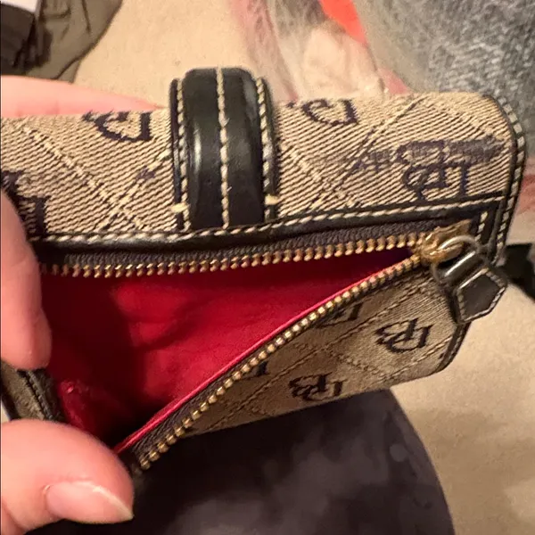 Dooney & Bourke shoulder bag - Image 14