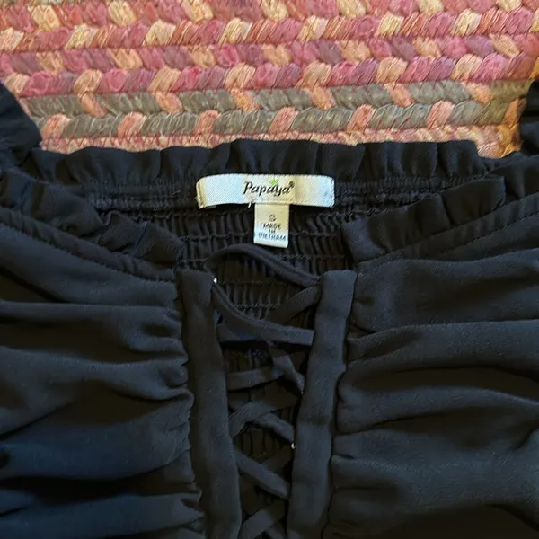 Papaya Sexy Black Ruched Lace Up Cap Sleeve Crop Top - Image 2