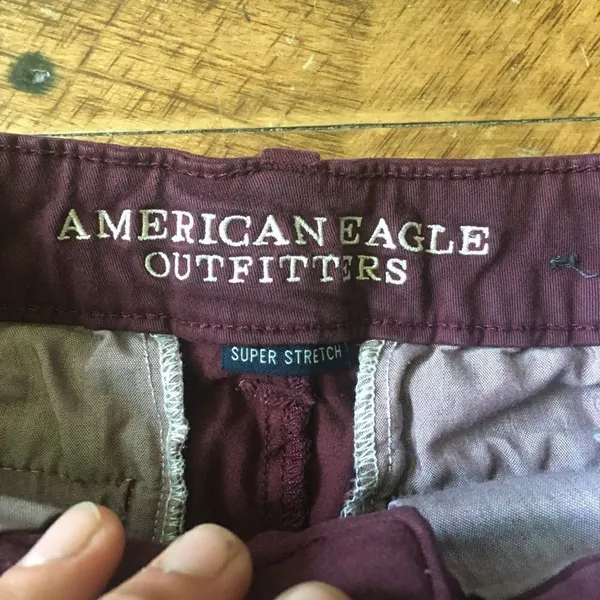 American Eagle midi stretch maroon shorts - Image 2