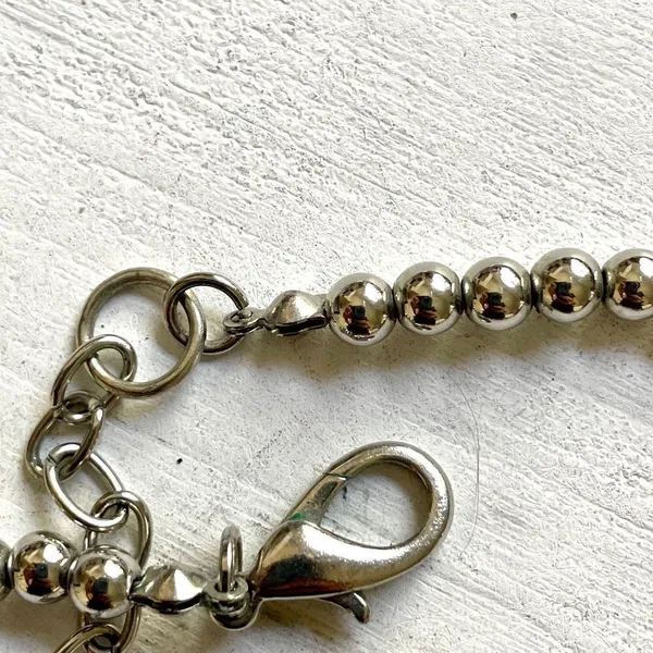 Colorful beaded silver tone pendant necklace - Image 8