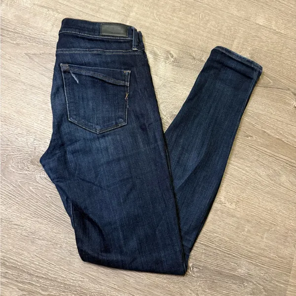 •EXPRESS• MID RISE LEGGING JEANS - Image 3