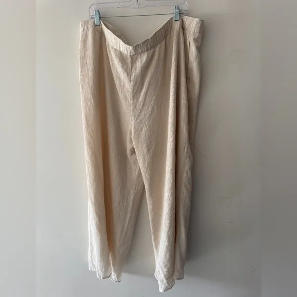 Abercrombie & Fitch Cream Textured Pull On Wide Leg‎ Beachy Pants - Image 2