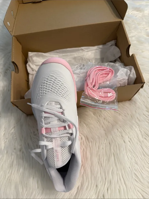 ASICS Women's White and Pink Athletic Running Shoes size 9.5 brand new with box - Image 5