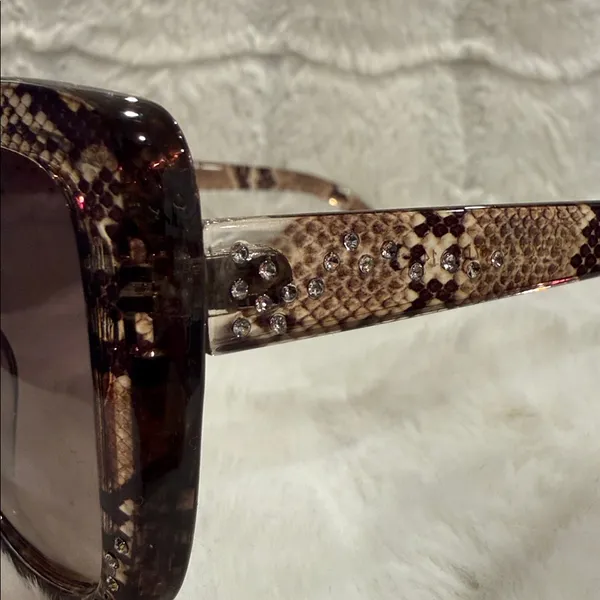 Guess | Brown Snakeskin w/Rhinestones | Cat Eye Sunglasses - Image 4