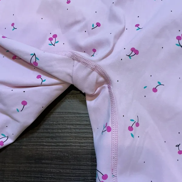 Astoria Activewear Cherry Print Scrunch Butt Biker Shorts Pink Large Workout - Image 2