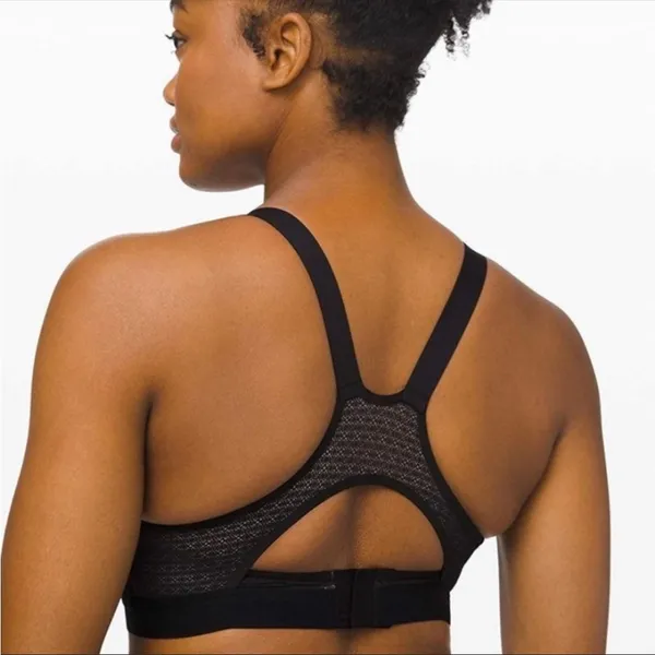 Lululemon Awake To Lace Bra 34B lot Plumful/smoky blush and black/nude - Image 8