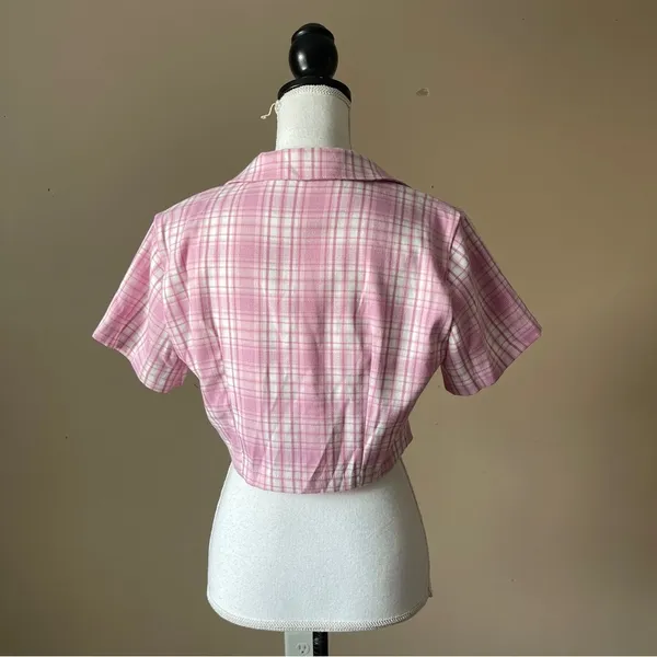 SHEIN | Pink Plaid Cropped Button Down Top Sz L - Image 3