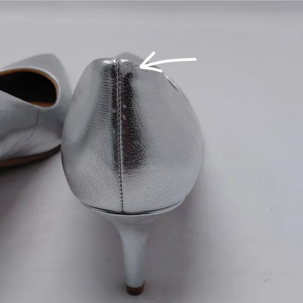 Naturalizer Women's Pumps Size 8.5M Silver Metallic Leather Pointed Toe Heels - Image 7