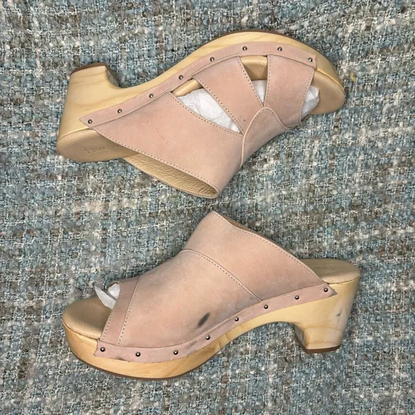 Five Worlds By Cordani Zafira Wooden Clog Sandal in Pink Nubuck Leather - Image 7