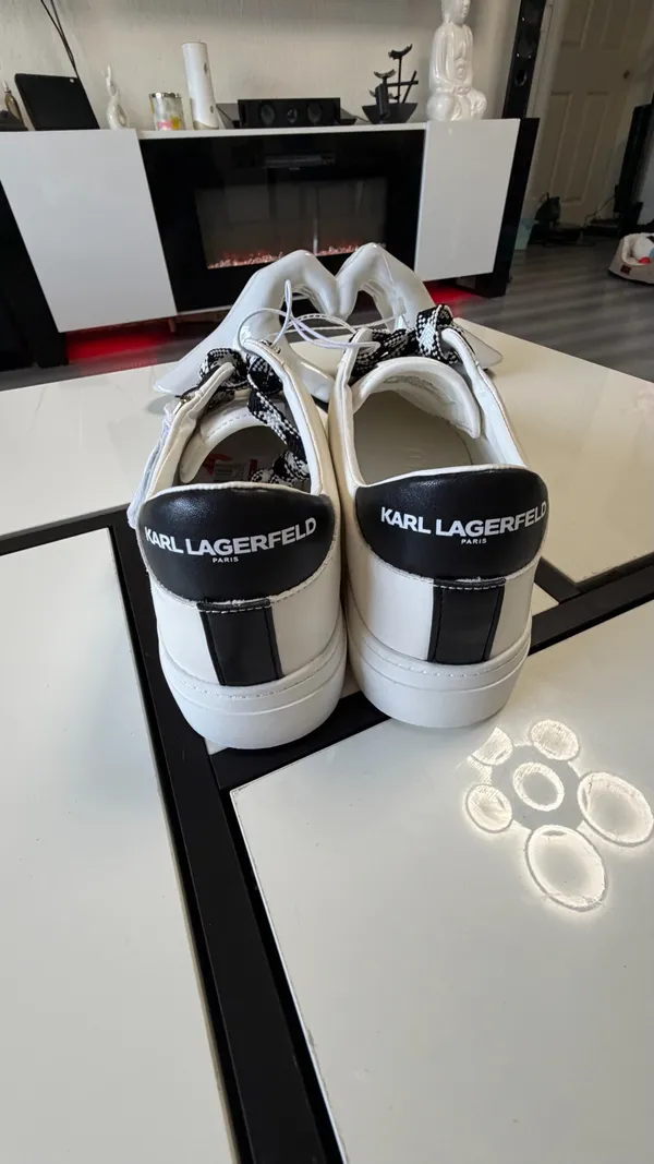 🎀🐾 ✨ Karl Lagerfeld Paris "Capree" White Sneakers • Size 11M • Brand New ✨🎀🐾 - Image 8