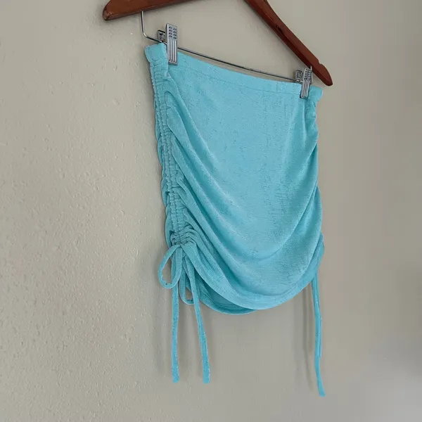 Edikted Turquoise Blue Cowl Neck Skirt Set Size Small - Image 10