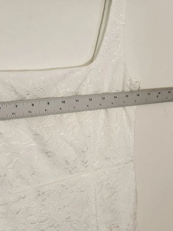 Lulus White Lace Sleeveless Wedding Dress NWT Sz Medium White Lace Wedding Gown - Image 6