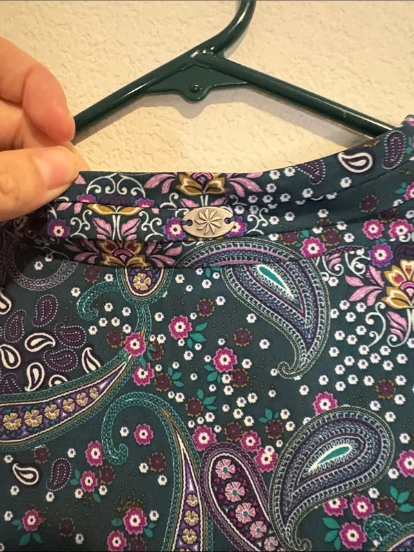 Athleta Dahlia Sleeveless Paisley Dress in Navy and Purple - Image 5