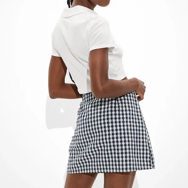 American Eagle Gingham Notched Mini Skirt - Image 2