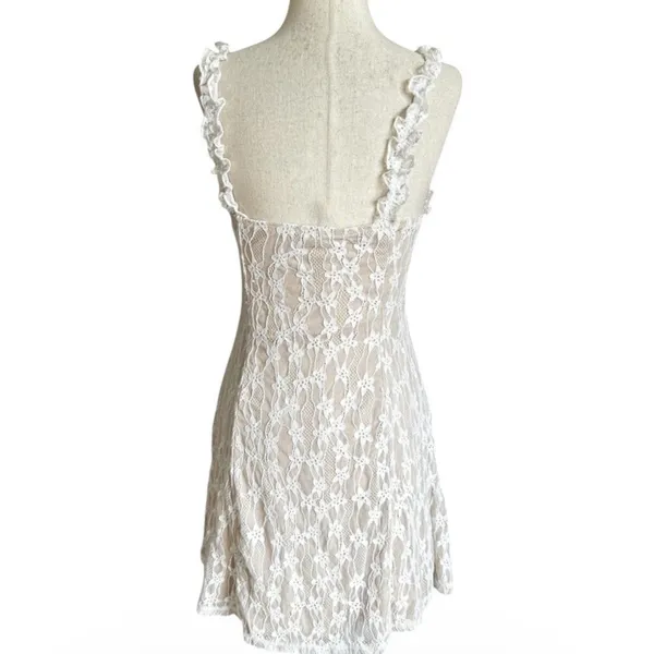 Shein Women Size Medium White Beige Lace Mini Dress A-line | 61-4 - Image 2