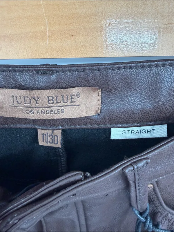 Judy Blue espresso faux leather high rise straight leg pant women’s 11/30 NWT - Image 2