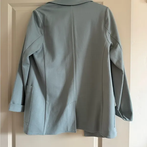 Athleta Gray Blazer Relaxed Fit Lightweight - Image 3