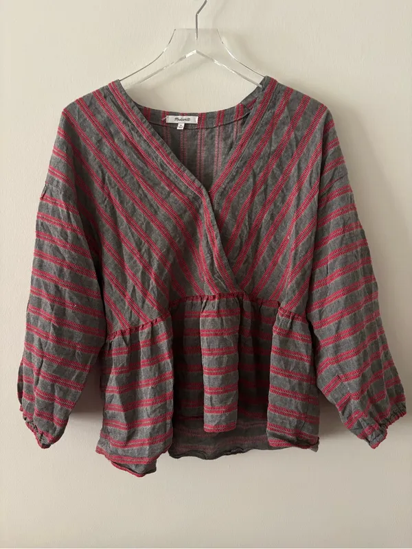 Madewell red and gray striped blouse with puffy sleeves, size XL - Image 2