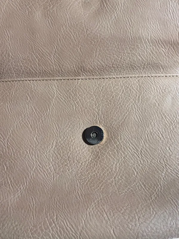 Marc Jacobs Beige Crossbody Bag with Brown Strap and Stud Accents - Image 6
