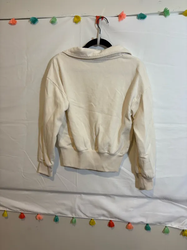 Super cute target white pullover  - Image 3