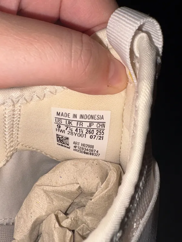 Adidas Women’s Shoes - Image 3