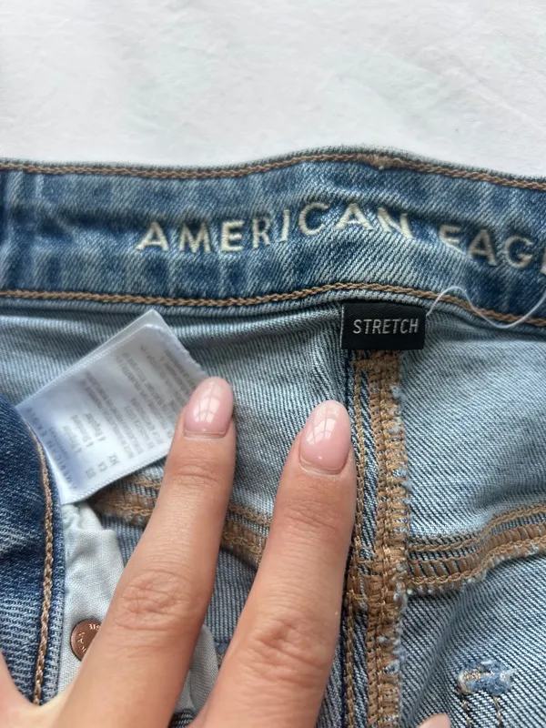 American Eagle Jeans - Image 2