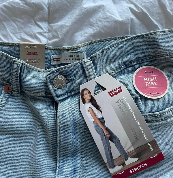 Levi's Jeans - Image 2