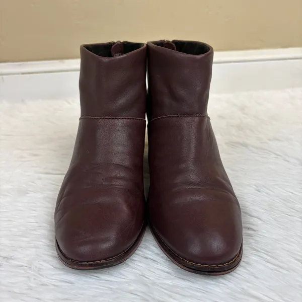 TOMS Leila Leather Ankle Bootie Oxblood Dark Red Zip Closure Size 7 - Image 3