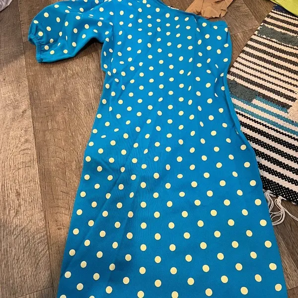 ZARA // turquoise polka‎ dot 1 puff shoulder knit size L - Image 9