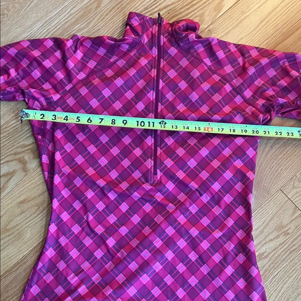 Nike Pro long sleeve purple and Pink 1/2 zip up Apparel with thumb holes - Image 6
