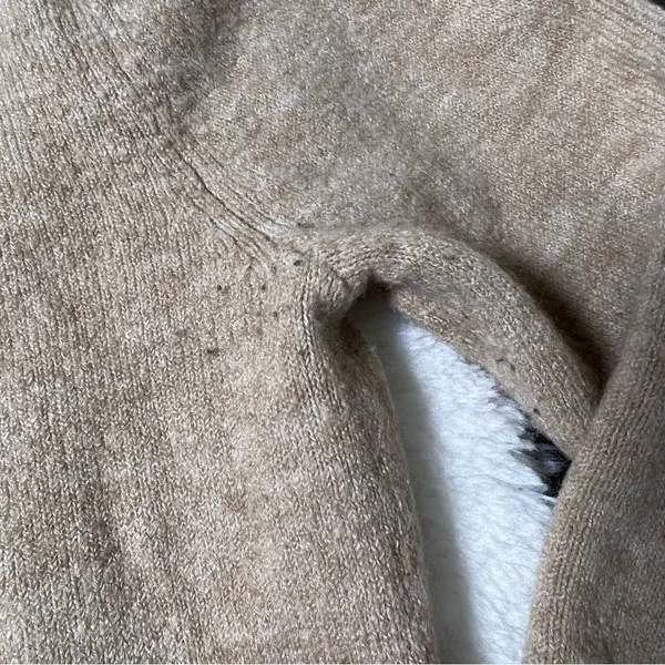 Old Navy Tan Knit Button Front Cardigan - Image 8