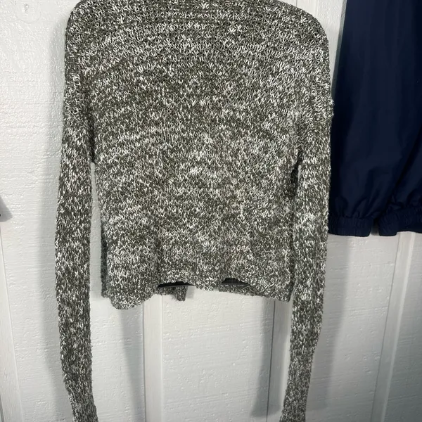 Abercrombie & Fitch Green and White Womens Cardigan Size XS EUC - Image 4