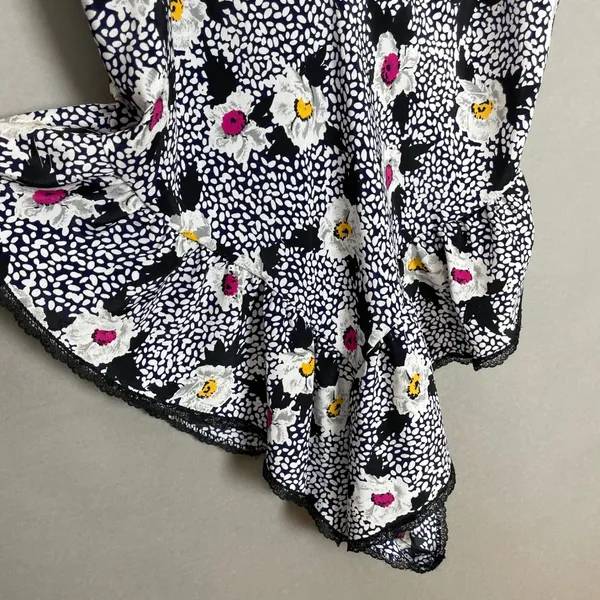 Vintage Teddy Lingerie Floral 1980s Women Lace Navy‎ White Ruffle Retro Bodysuit - Image 4
