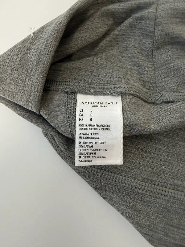 American Eagle Everything Pocket 6” Bike Short Gray Fleece Super High Rise - Image 8