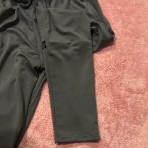 Nike joggers - Image 9