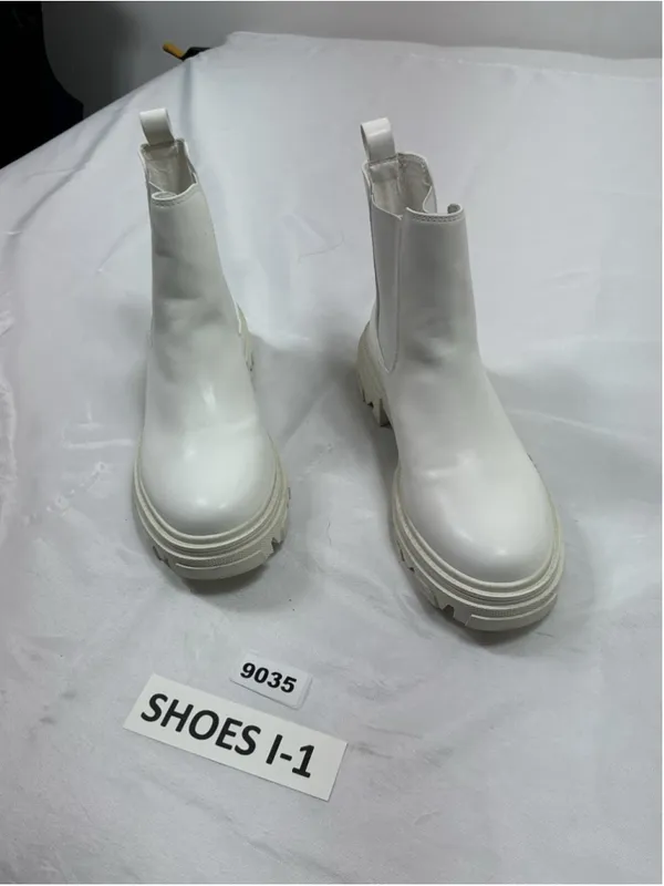 Womans Excellent Pizz Annli Chelsea Platform Ankle Boots 7.5 White Pull On - Image 4