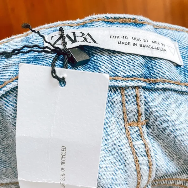 ZARA // light wash mid rise jeans straight leg - Image 4