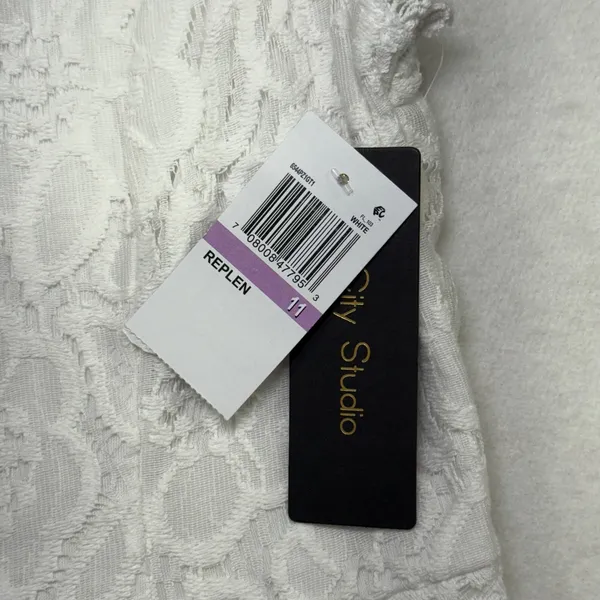 City Studio White Lace Fit Flare Dress Sleeveless‎ Scalloped Neckline Size 11 - Image 8
