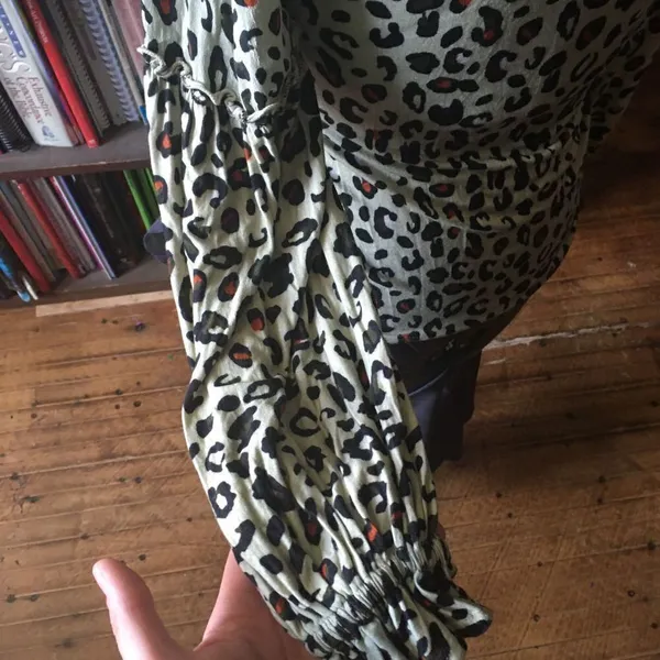 Blink London leopard print S boho flowy lightweight blouse - Image 4