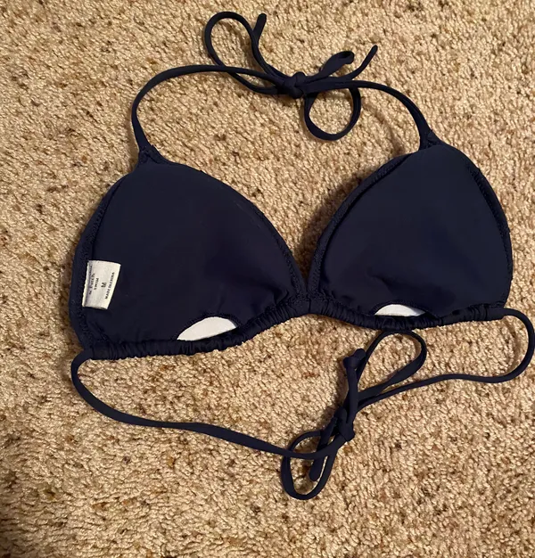 Navy Triangle Bikini Top - Image 3
