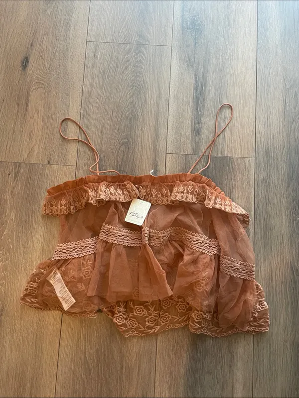 Free People Sofia Embroidered Tank- size Medium - Image 4