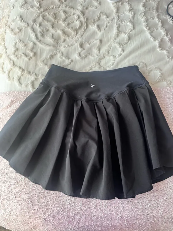 Old Navy Athletic Skirt Black - Image 2