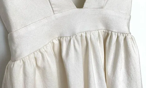 Lac Bleu 🤍Pearl White Mini Dress With Plunge Neck🤍 - Image 5
