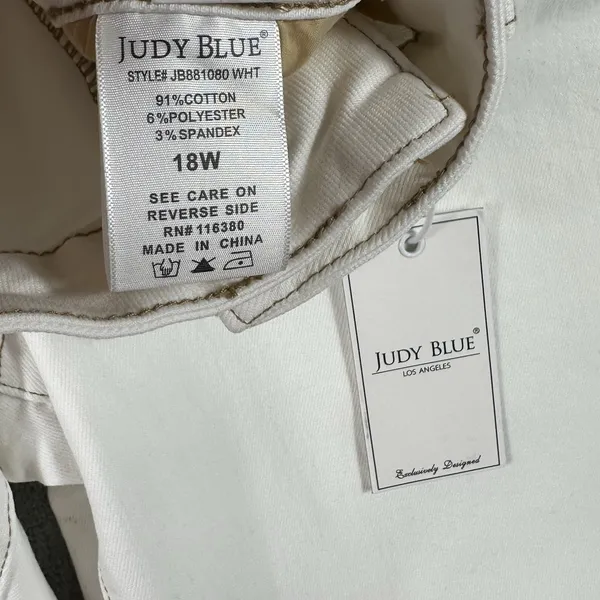 Judy Blue Jeans Womens 18W White High Rise Kick Flare Stretch Denim NWT Classy - Image 8