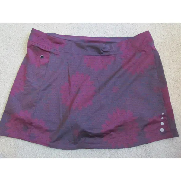 L.L.Bean Active Skort Size M Purple Floral Athletic Tennis Golf Hiking 50+ UPF - Image 2