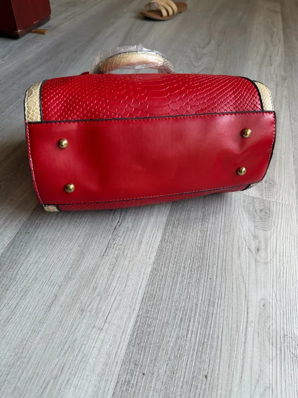Red satchel bag - Image 10